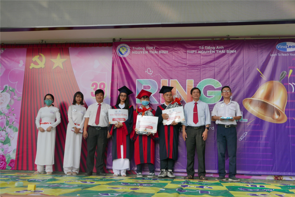 z2203240926323_d67531fb63a710459789a32f08d392eb.jpg